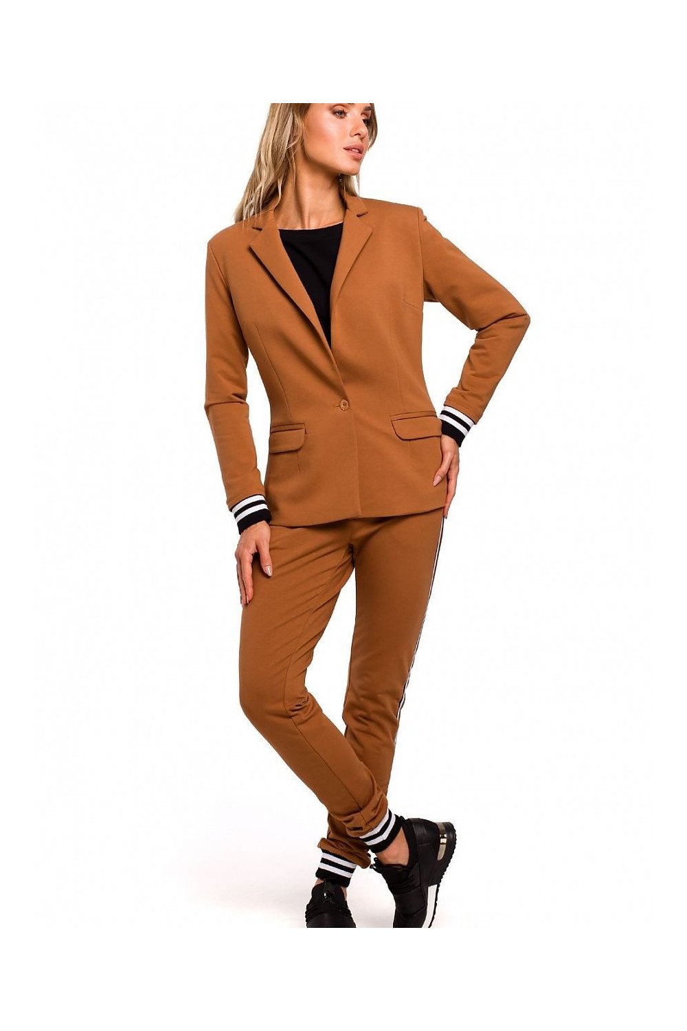Sacou model 135475 Moe